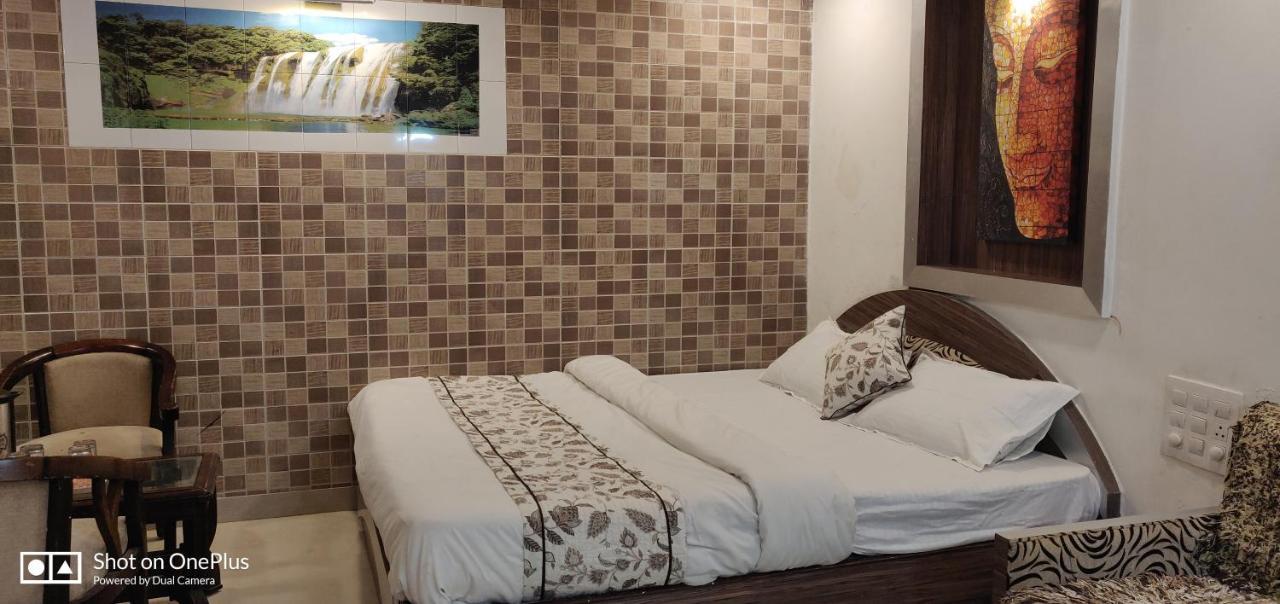 The Peach Tree Rooms Mount Abu Εξωτερικό φωτογραφία