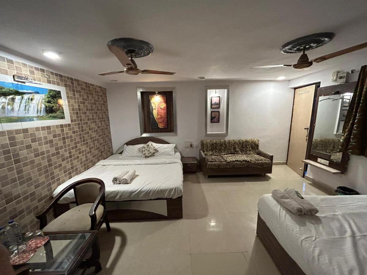 The Peach Tree Rooms Mount Abu Εξωτερικό φωτογραφία