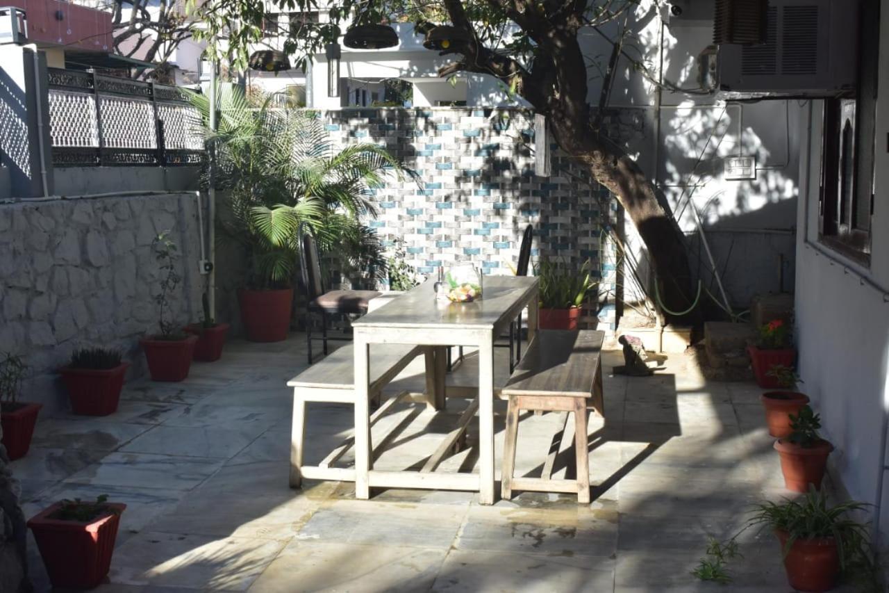 The Peach Tree Rooms Mount Abu Εξωτερικό φωτογραφία